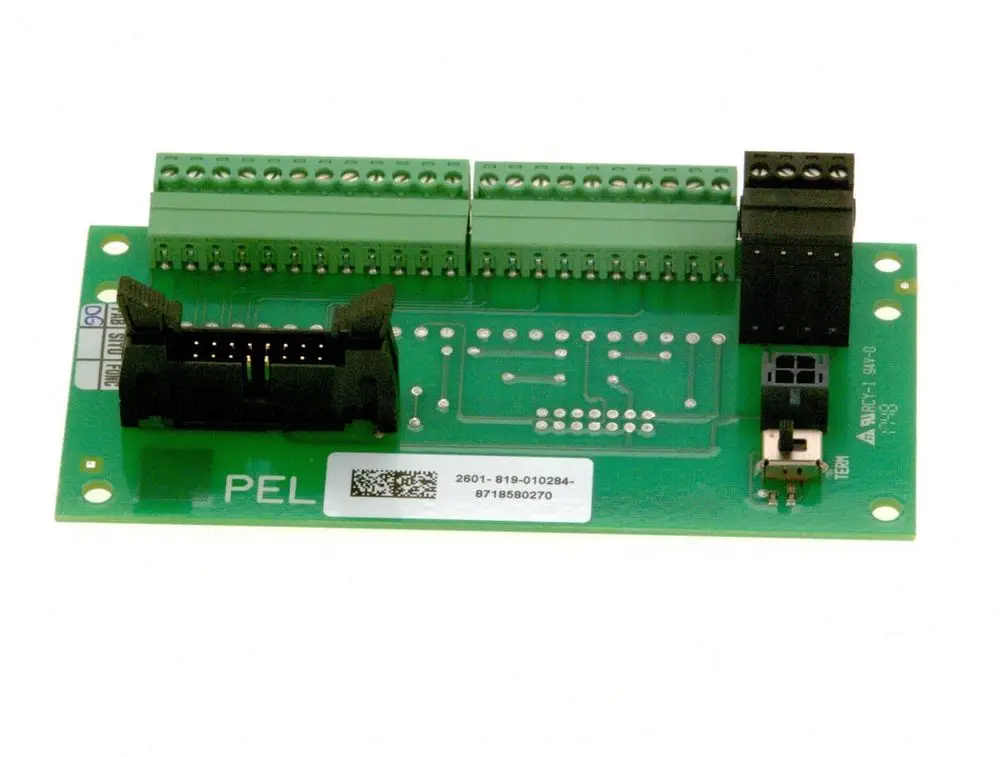 Leiterplatte von Bosch mit verschiedenen Anschlussmöglichkeiten, einschließlich mehrerer Klemmleisten und einer Schnittstelle auf grünem PCB.